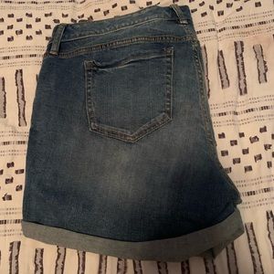 Torrid shorts size 14
